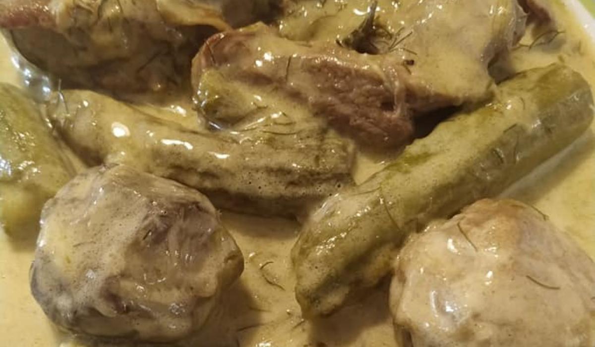 Αρνάκι_με αγκινάρες_και_κολοκυθάκια_αυγολέμονο_