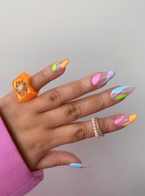 indie nails_σε_παστέλ_χρώματα_