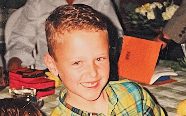 Στα_5_μου_μία_πρόκα_καρφώθηκε_στο_μάτι_μου_η_συγκλονιστική_ιστορία_του_Μιχάλη_