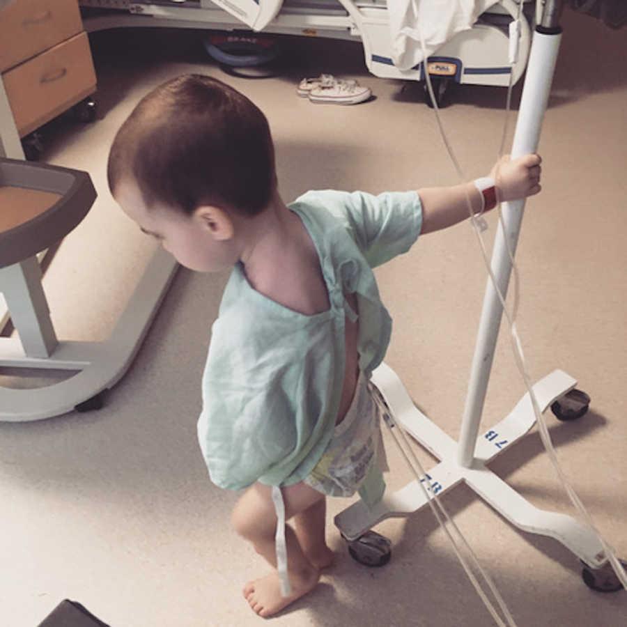 βλέπαμε_τα_μαλλάκια_του_να_πέφτουν_το_συγκινητικό_μήνυμα_μητέρας_για_τον_παιδικό καρκίνο_