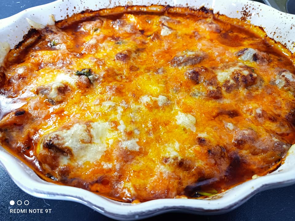 Μελιτζάνες_ με _κοτόπουλο_ στο_ φούρνο_ σαν _σουφλέ_