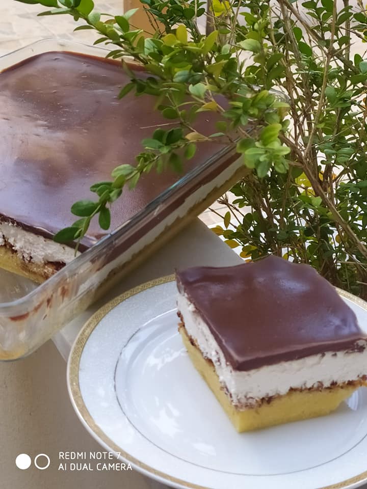 πάστα ταψιού_με_καβουρδισμένα_αμύγδαλα_συνταγή_