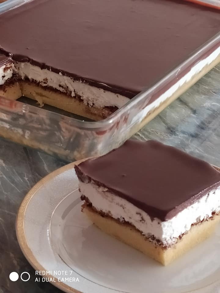 πάστα ταψιού_με_καβουρδισμένα_αμύγδαλα_συνταγή_