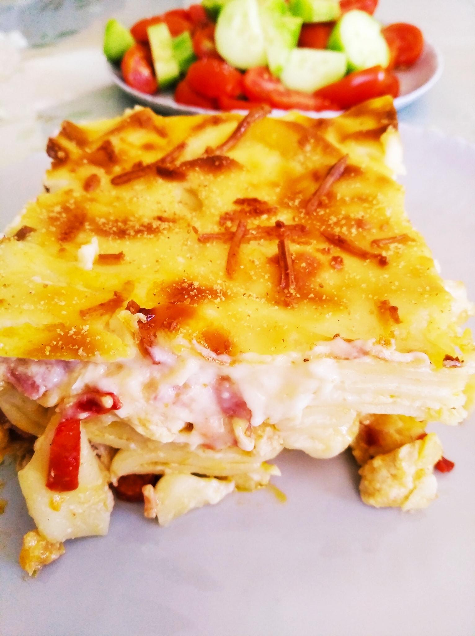 Παστίτσιο _κοτόπουλο_ σαν _σουφλέ_