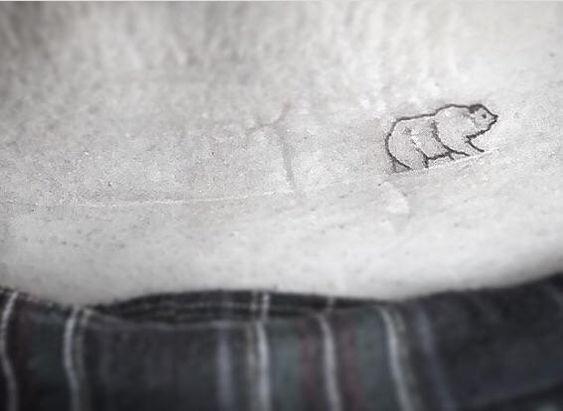 τατουάζ_με_αρκουδάκι_στο_σημάδι_της_καισαρικής_ τατουάζ_με_αρκουδάκι_στο_σημάδι_της_καισαρικής_