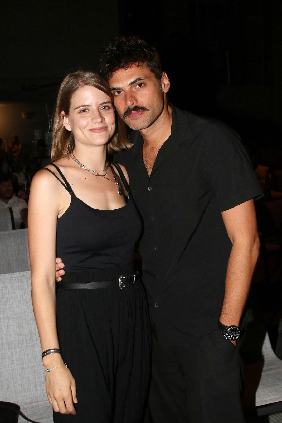 Δανάη Μιχαλάκη: Η ενοχλημένη απάντηση της Δρόσως στα fake news για τον γάμο (βίντεο)