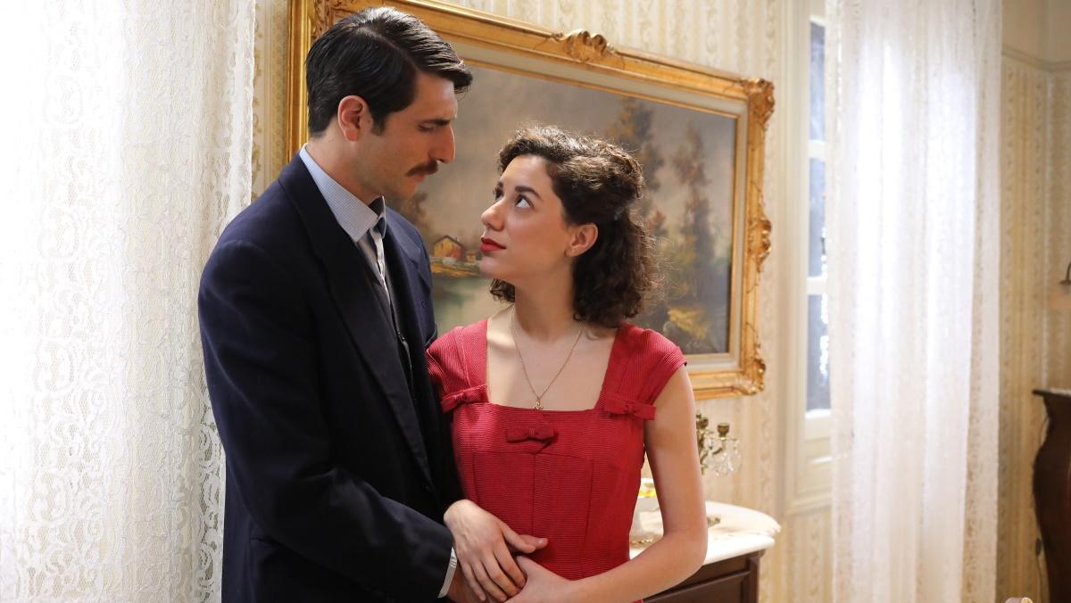 Άγριες Μέλισσες τρίτος κύκλος: Η Ελένη έγκυος