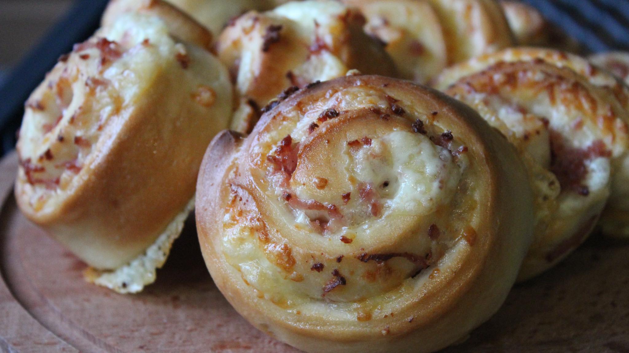 Αφράτα Ρολάκια_Ζαμπόν_Κασέρι_