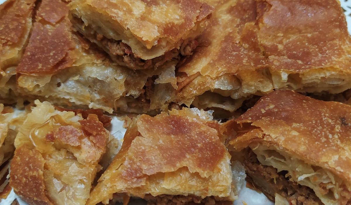 Σπιτική μπουγάτσα με κιμά_