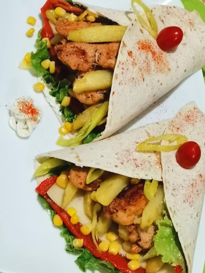 Burritos_με_κοτόπουλο_ Burritos_με_κοτόπουλο_