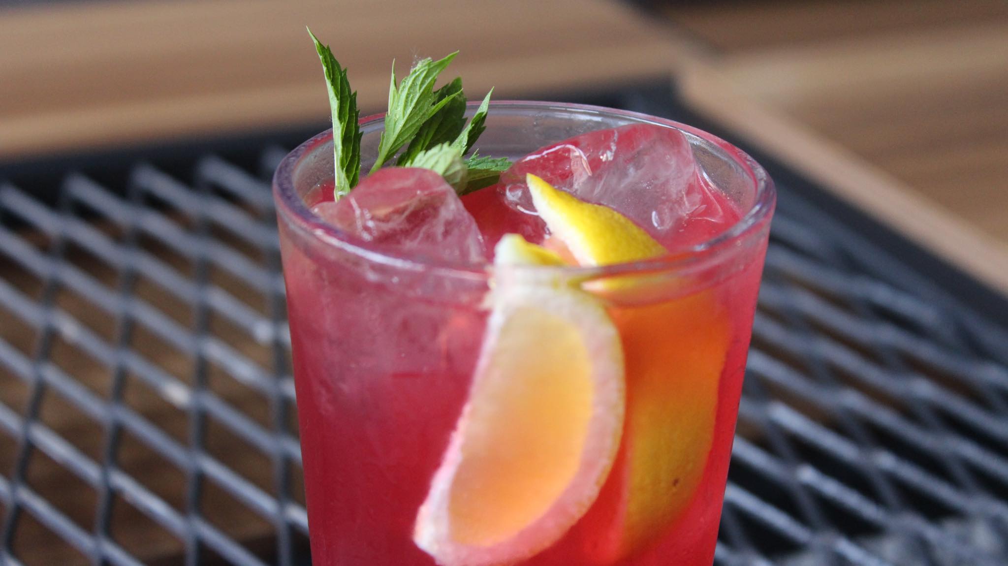 Κρύο_τσάι_με γεύση_Πίνα Κολάντα_