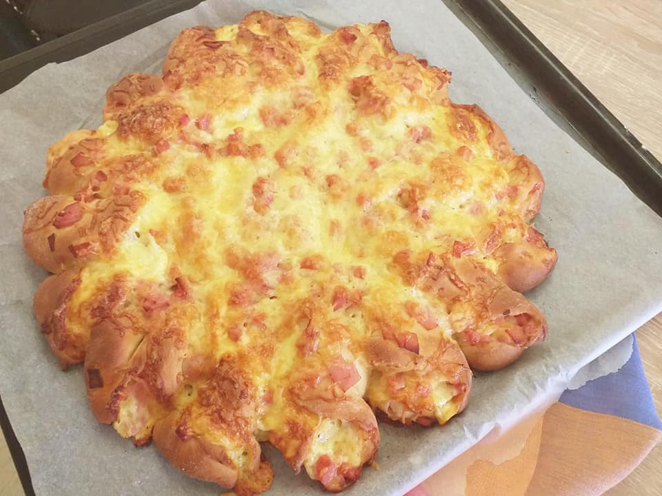 Salami_fluffy_bread_συνταγή_