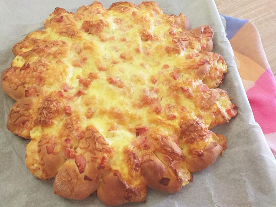 Salami_fluffy_bread_συνταγή_