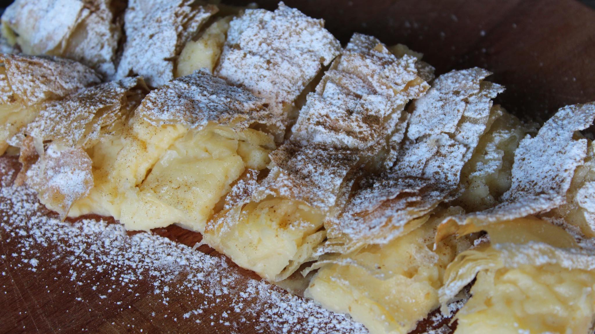 Αλλιώτικη_ μπουγάτσα _με_ φύλλο_ κρούστας_