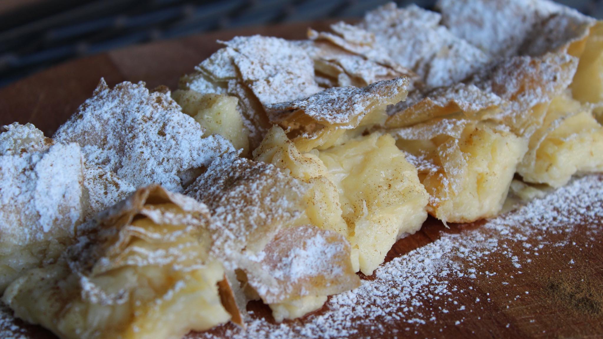 μπουγάτσα_με_φύλλο_κρούστας_