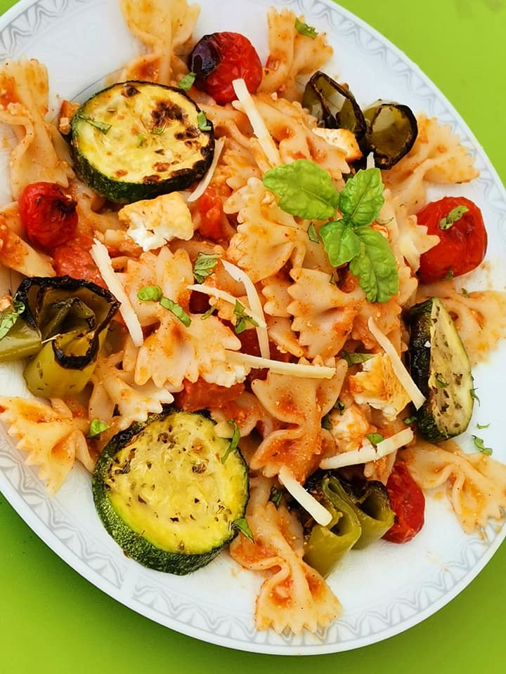 Φιογκάκια_με λαχανικά_