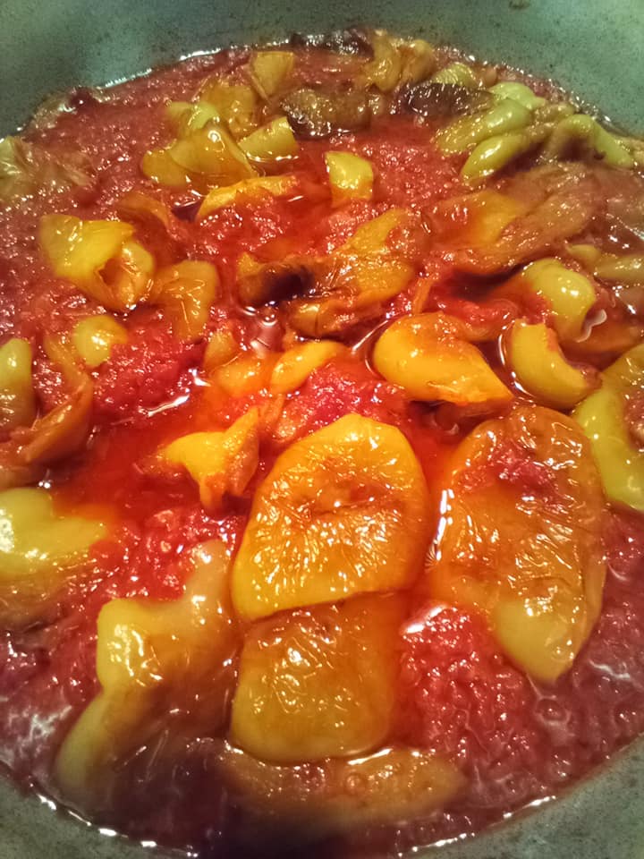 Τηγανιτές πιπεριές_με ντομάτες_