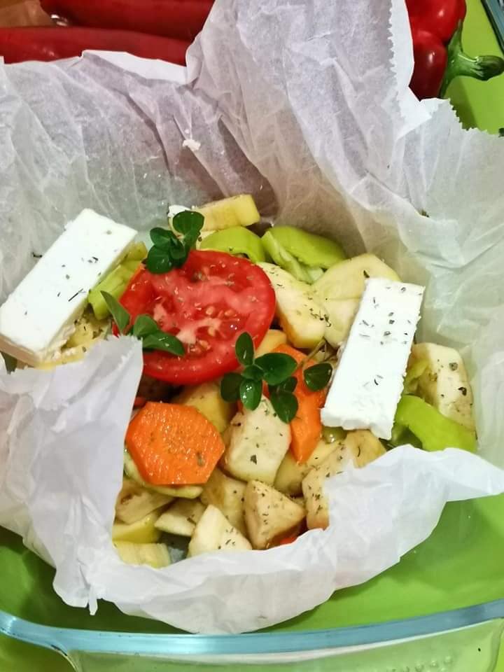 κλέφτικο_με_λαχανικά_σε_πουγκί_