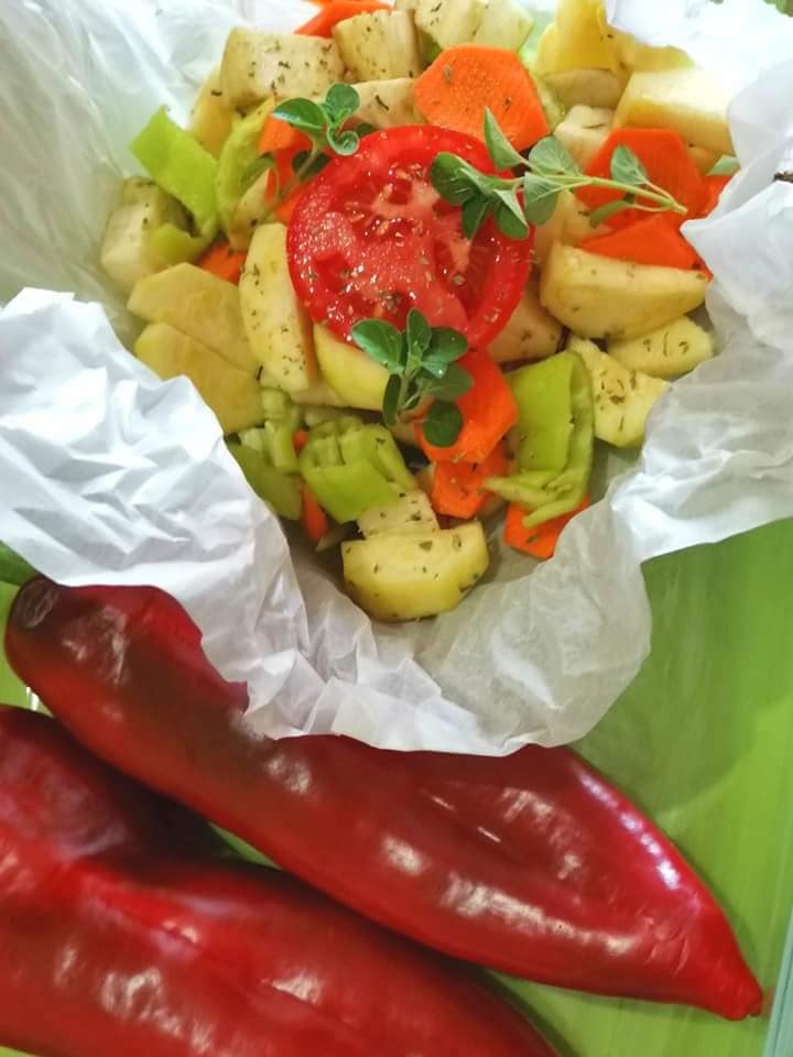 κλέφτικο_με_λαχανικά_σε_πουγκί_