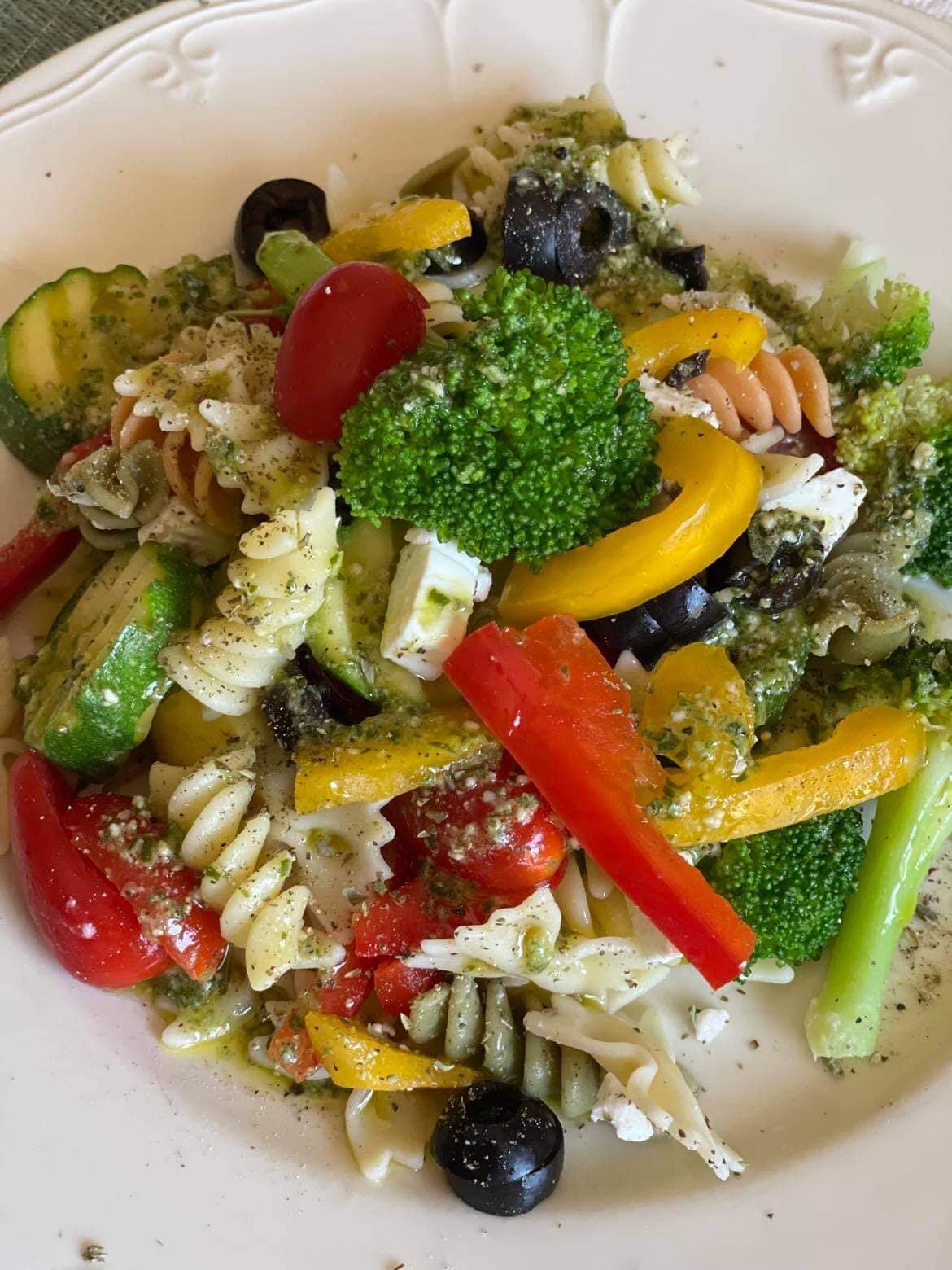 σαλάτα ζυμαρικών_με_μπρόκολο_