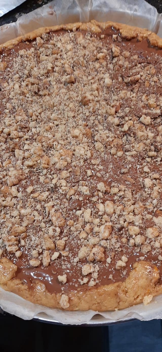 Σοκολατένια -πάστα- φλώρα- με- καρύδια-