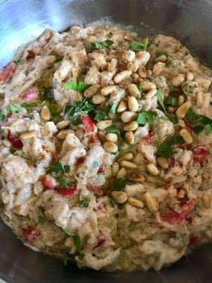 Μελιτζανοσαλάτα_ με _λευκές_ μελιτζάνες_ στον _ατμό_