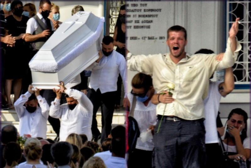 Φολέγανδρος: Συγκλονίζει η μητέρα της Γαρυφαλλιάς – Για μένα το παιδί μου το σκότωσε δυο φορές