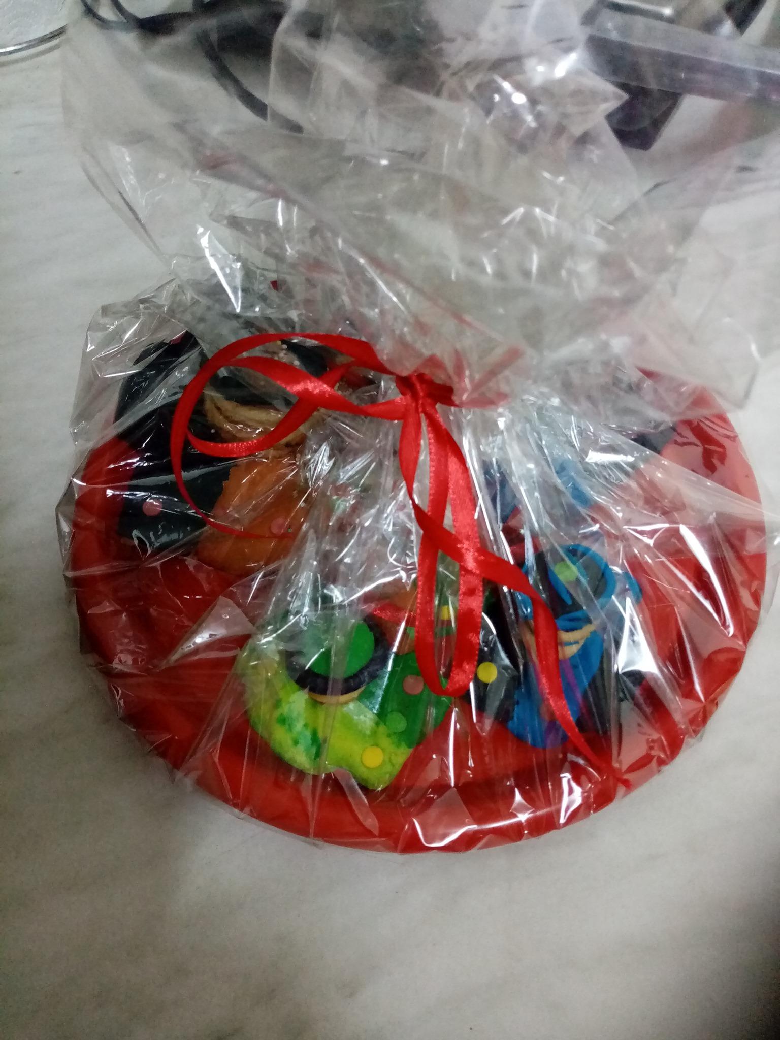 Μπισκότα- βουτύρου- με- ζαχαρόπαστα- σε- σχήμα- φωτογραφική- μηχανή-