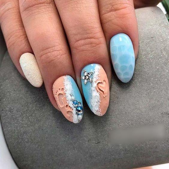 αμμουδιά_και_κύματα_στο_μανικιούρ_