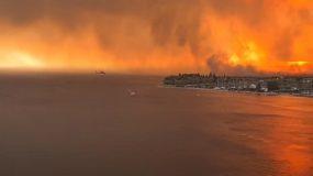 Πυρκαγιά στην Εύβοια: Η φωτιά είναι ανεξέλεγκτη