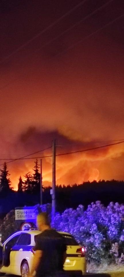 Αν δεν μας βοηθήσουν η φωτιά θα φτάσει στη Χαλκίδα, θα θρηνήσουμε ανθρώπους
