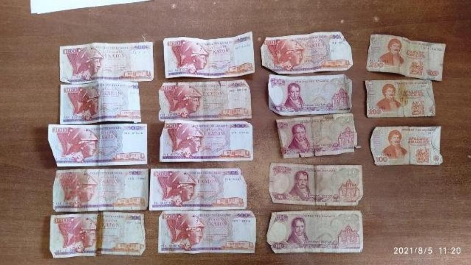 Τον σκότωσε με το ξύλινο πόδι της καρέκλας για να τον ληστέψει – Τον δράστη προδώσαν οι εργαστηριακές εξετάσεις