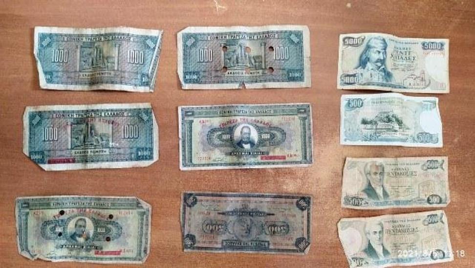 Τον σκότωσε με το ξύλινο πόδι της καρέκλας για να τον ληστέψει – Τον δράστη προδώσαν οι εργαστηριακές εξετάσεις