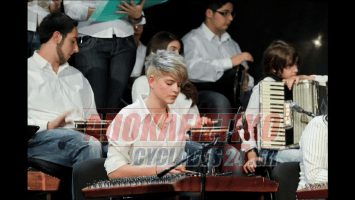 H Δρόσω από τις Άγριες Μέλισσες με ξυρισμένο κεφάλι – Εικόνα