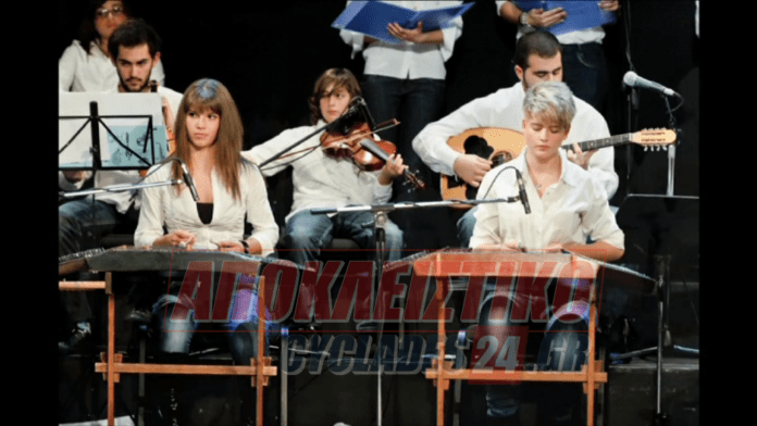 H Δρόσω από τις Άγριες Μέλισσες με ξυρισμένο κεφάλι – Εικόνα