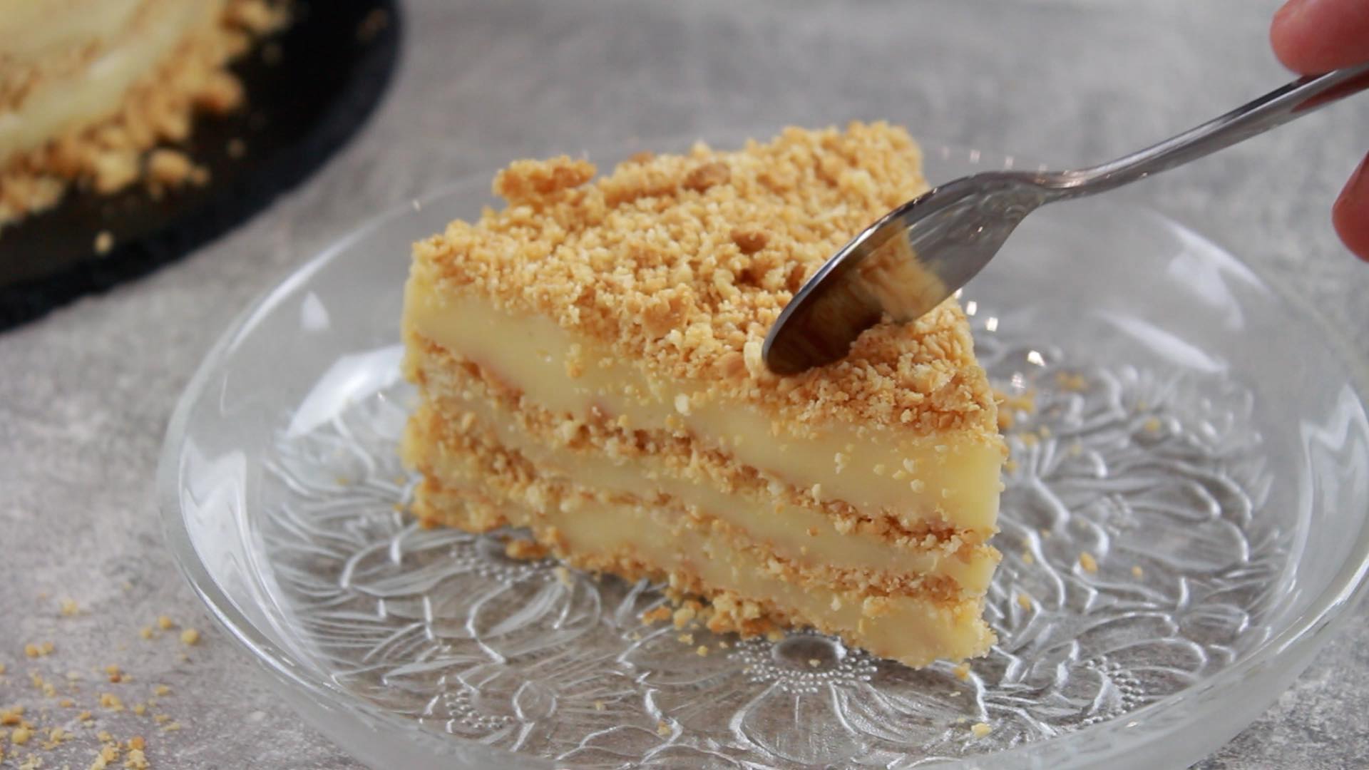 Τούρτα με πτι-μπερ σαν Μιλφέιγ από τον Δημήτρη Μιχαηλίδη