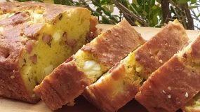 Αλμυρό-κέικ -με -φέτα- και -χωριάτικο- λουκάνικο-