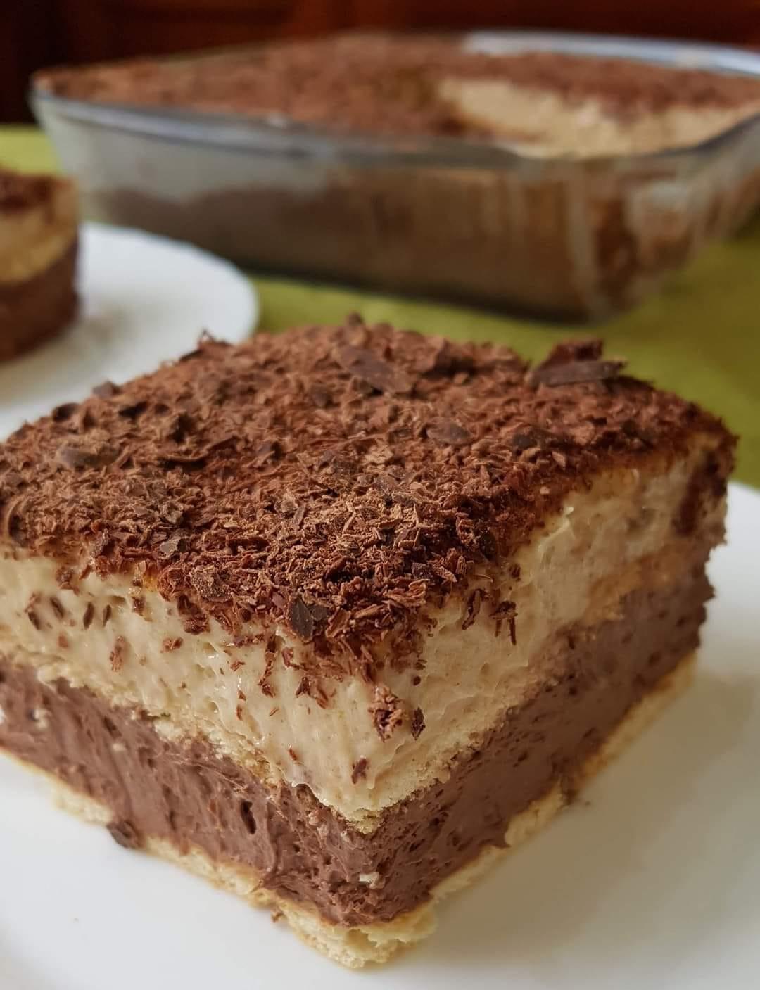 Εύκολο -γλυκό- σοκολάτα- μπανάνα- Εύκολο -γλυκό- σοκολάτα- μπανάνα-