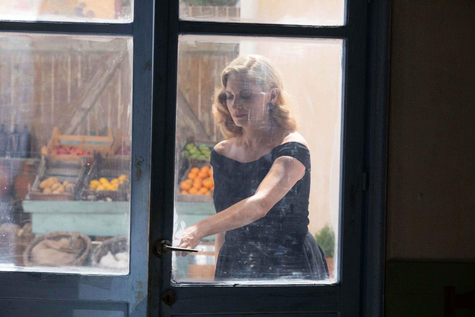 Άγριες Μέλισσες: Ενα πτώμα ανατρέπει τα πάντα στο Διαφάνι