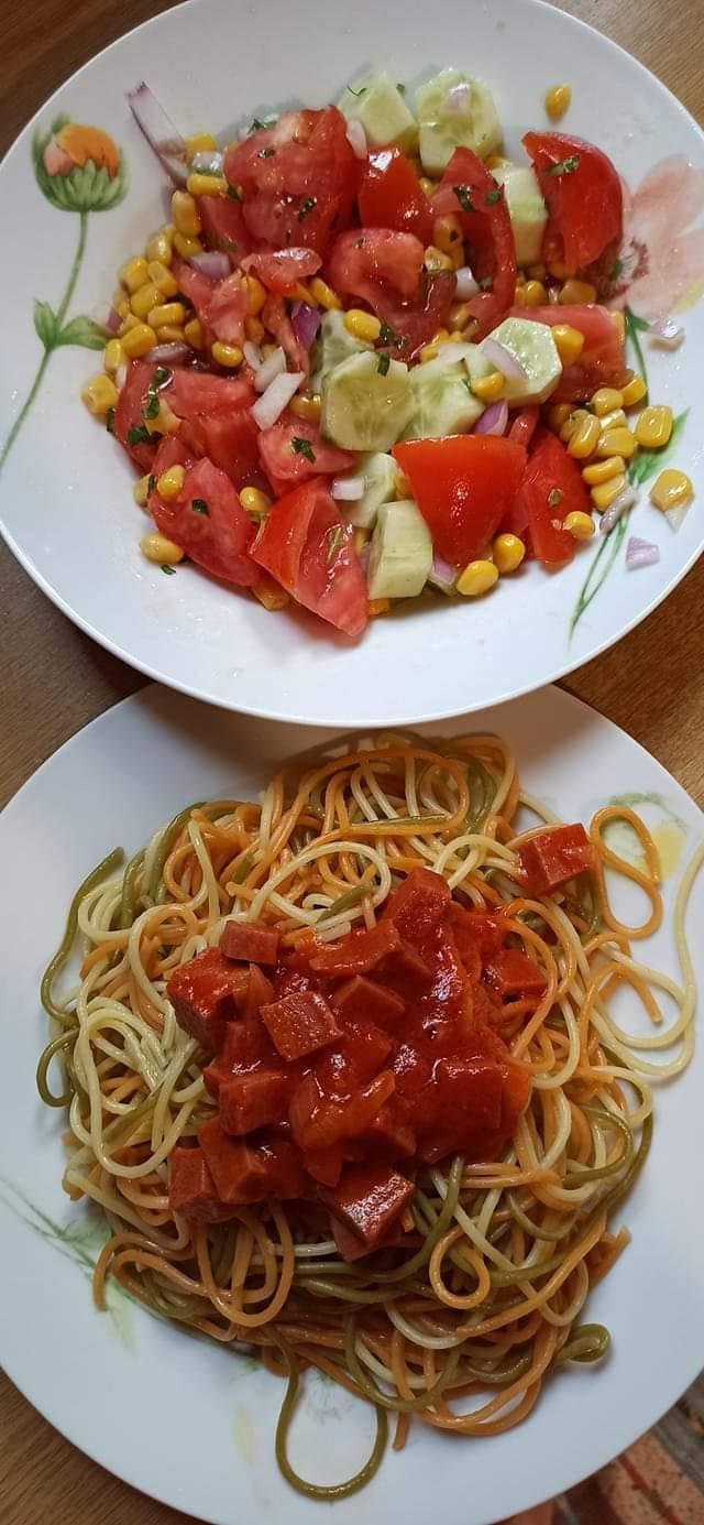 μακαρόνια με σάλτσα σβαν