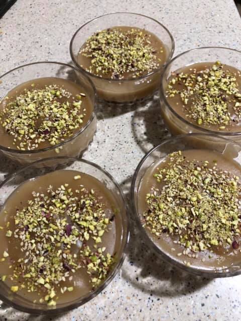 Μουσταλευριά-με -πετιμέζι-