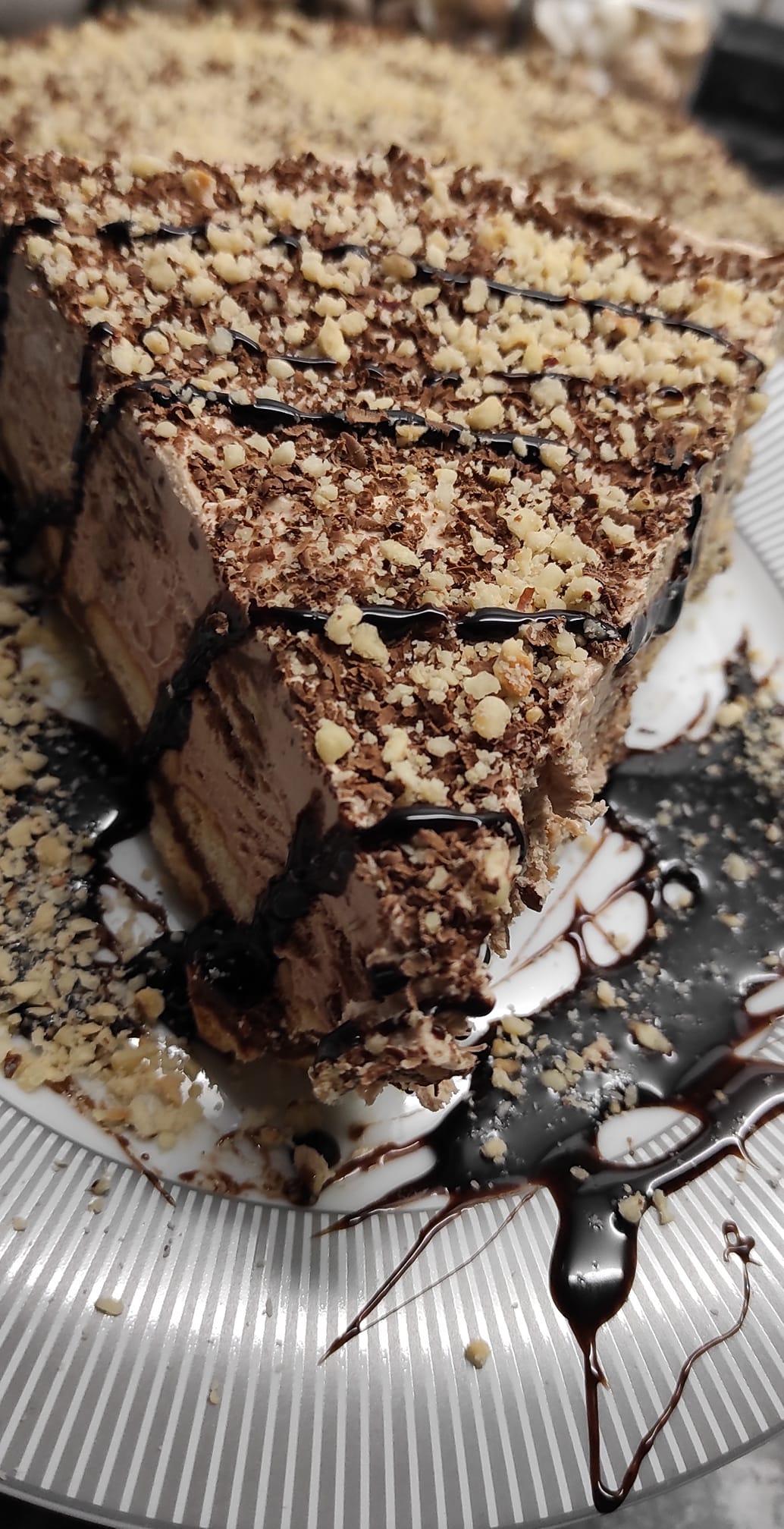 Τούρτα- παγωτό- με- μερέντα-