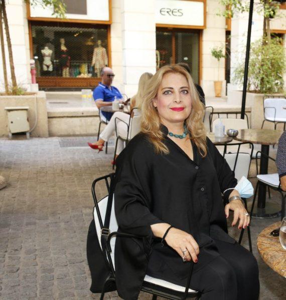 Δεν την έχει «ακουμπήσει» ο χρόνος: Η αγαπημένη Αλέξια σε μια σπάνια εμφάνιση! (εικόνες)