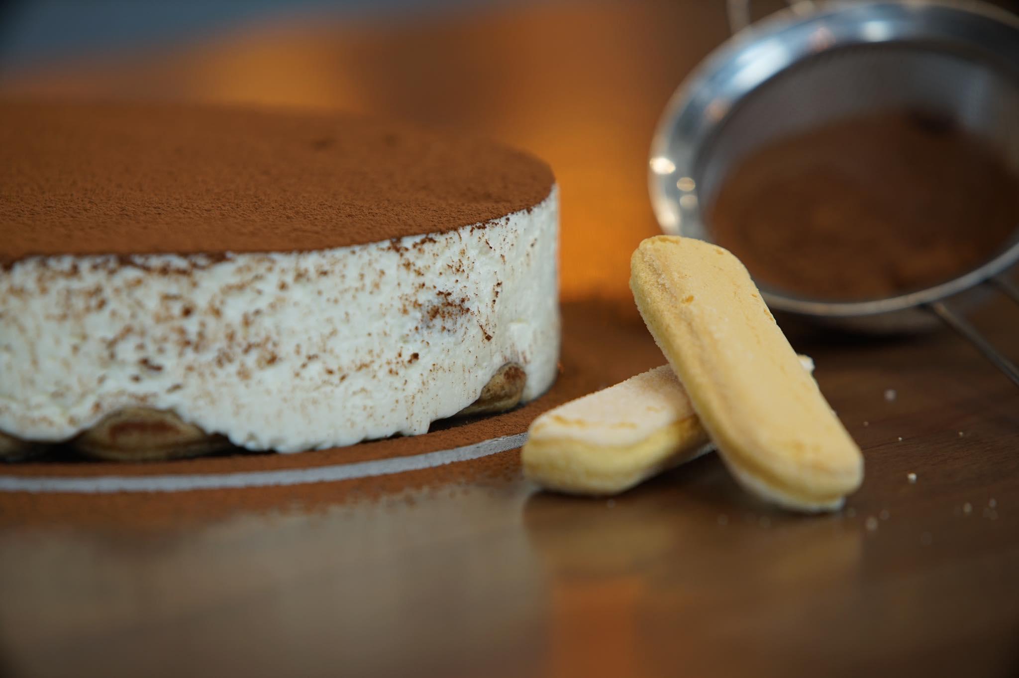 Εύκολο-τιραμισού-χωρίς-αυγά-συνταγή- Εύκολο-τιραμισού-χωρίς-αυγά-συνταγή-