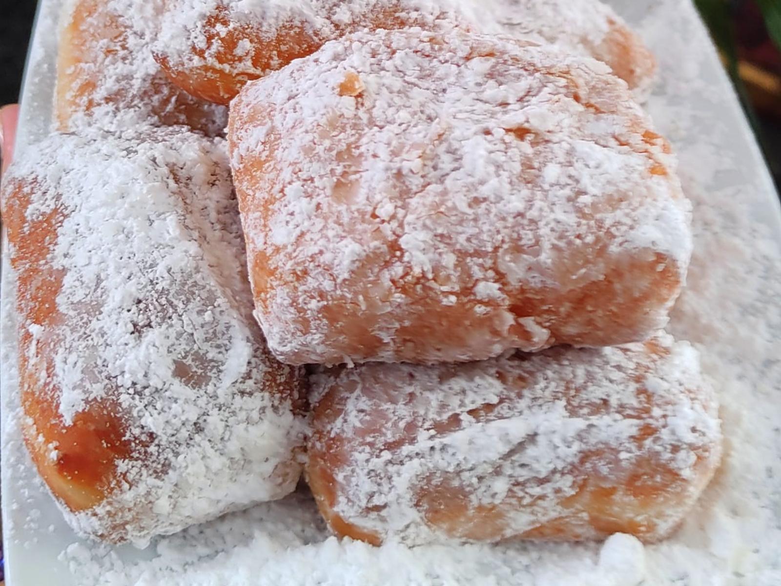 Μπενιέ από την Γκόλφω Νικολού (Beignets) Μπενιέ -από- την- Γκόλφω- Νικολού- (Beignets)-