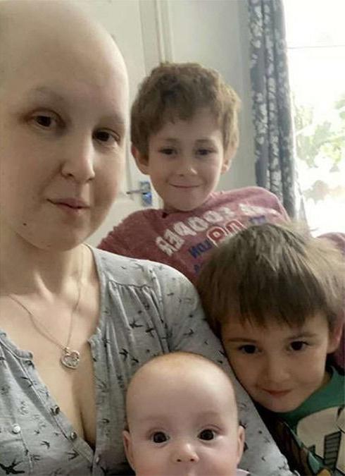 μαμά-προτίμησε-να-χάσει-το-πόδι-της-από-το-να-κάνει-έκτρωση-