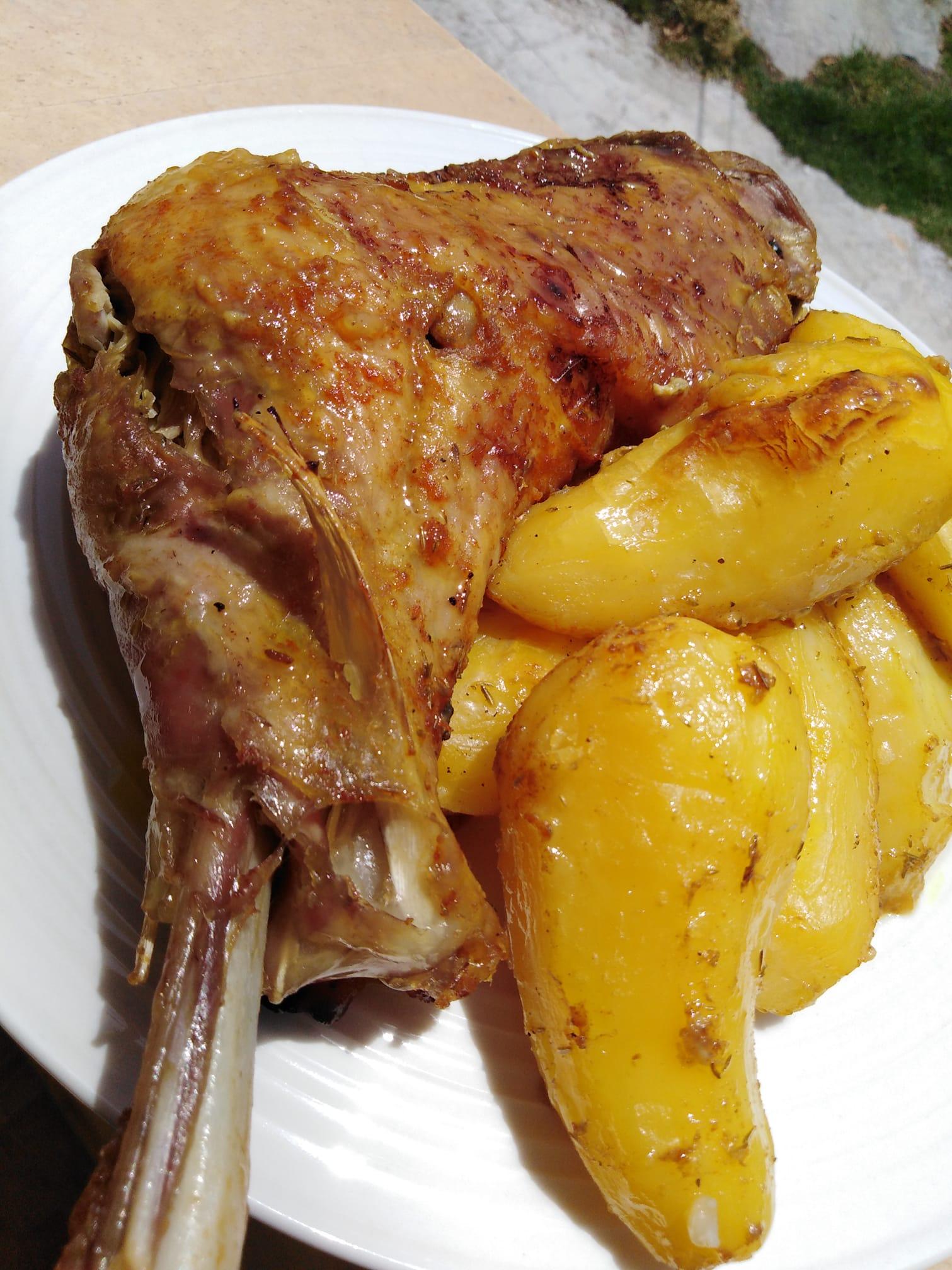 Γαλοπούλα-ψητή-συνταγή- Γαλοπούλα-ψητή-συνταγή-