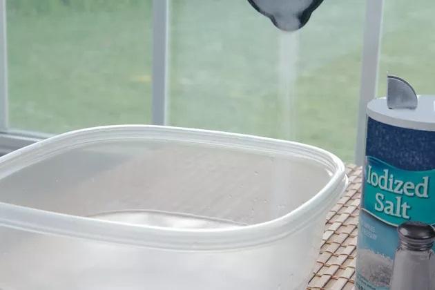 clean tip-καθαρίστε-την-σκουριά-με-ξύδι-