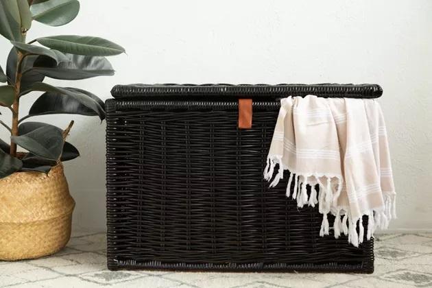 πως-να-βάψουμε-τα-ψάθινα έπιπλα-