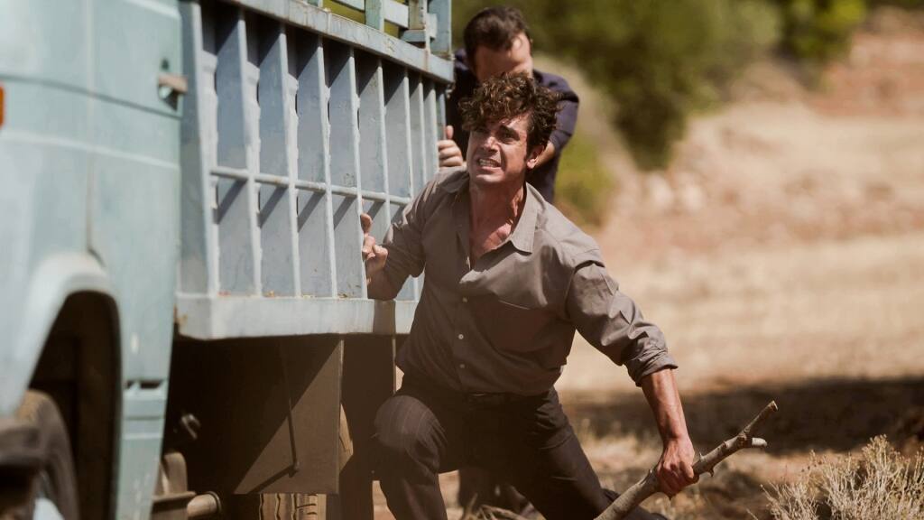 Άγριες Μέλισσες Γ’ κύκλος: Επόμενα επεισόδια και φωτογραφίες 1, 2, 3, 4